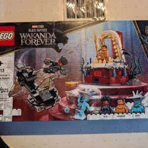 LEGO King Namor's Throne Room 76213 | Marvel | New Sealed Black Panther